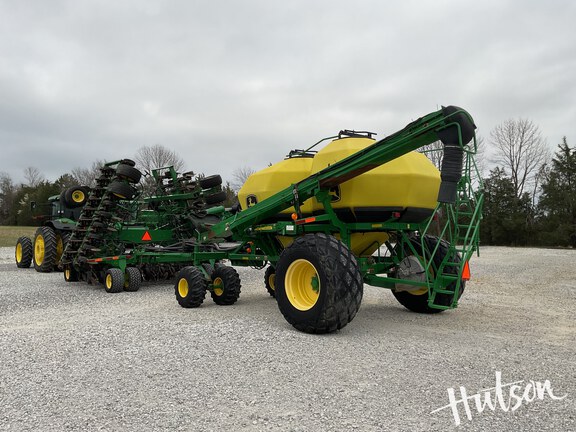 Photo of 2007 John Deere 1890