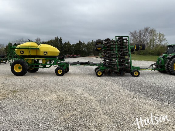Photo of 2007 John Deere 1890