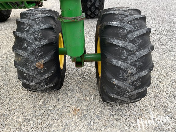 Photo of 2007 John Deere 1890