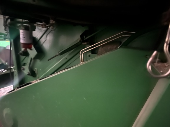Used 1995 John Deere 9600 Combines at Horizon Ag & Turf in High Prairie, AB - Photo22