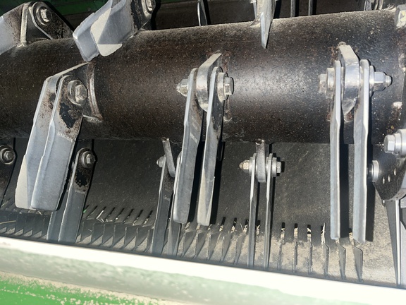 Used 1995 John Deere 9600 Combines at Horizon Ag & Turf in High Prairie, AB - Photo34