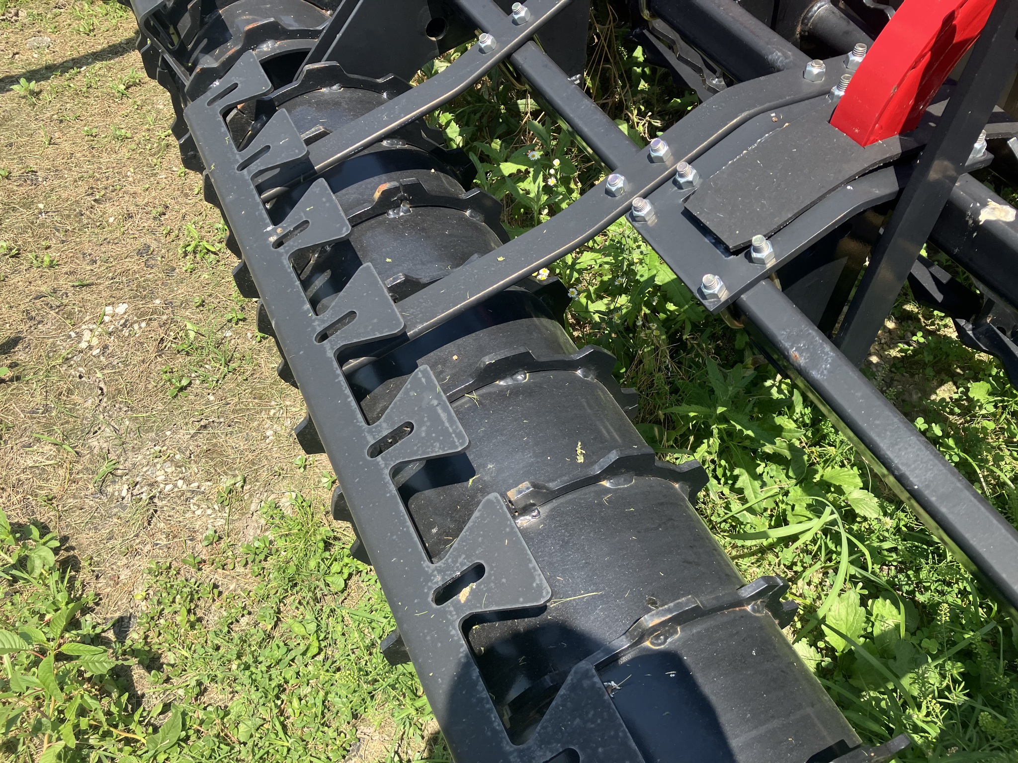 Used 2024 Unverferth 1645D Double Rolling Harrows at Koenig Equipment in Greensburg, IN - PhotoXL11