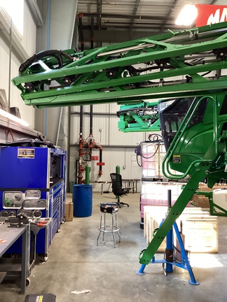 2024 John Deere 616R - Photo4