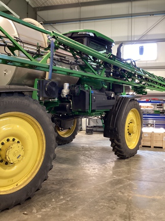 2024 John Deere 616R - Photo8