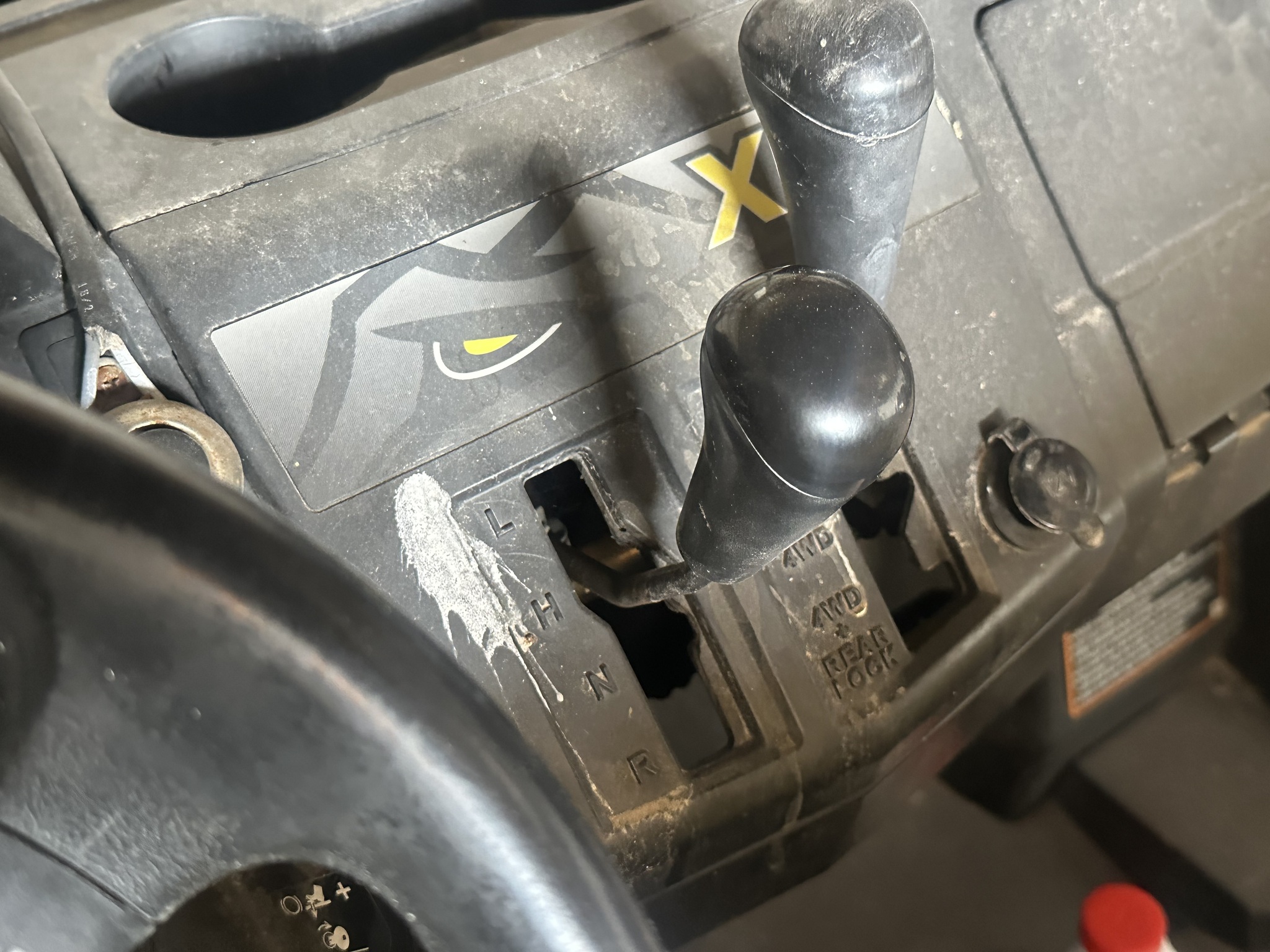 2013 John Deere XUV 550 GREEN Image 6