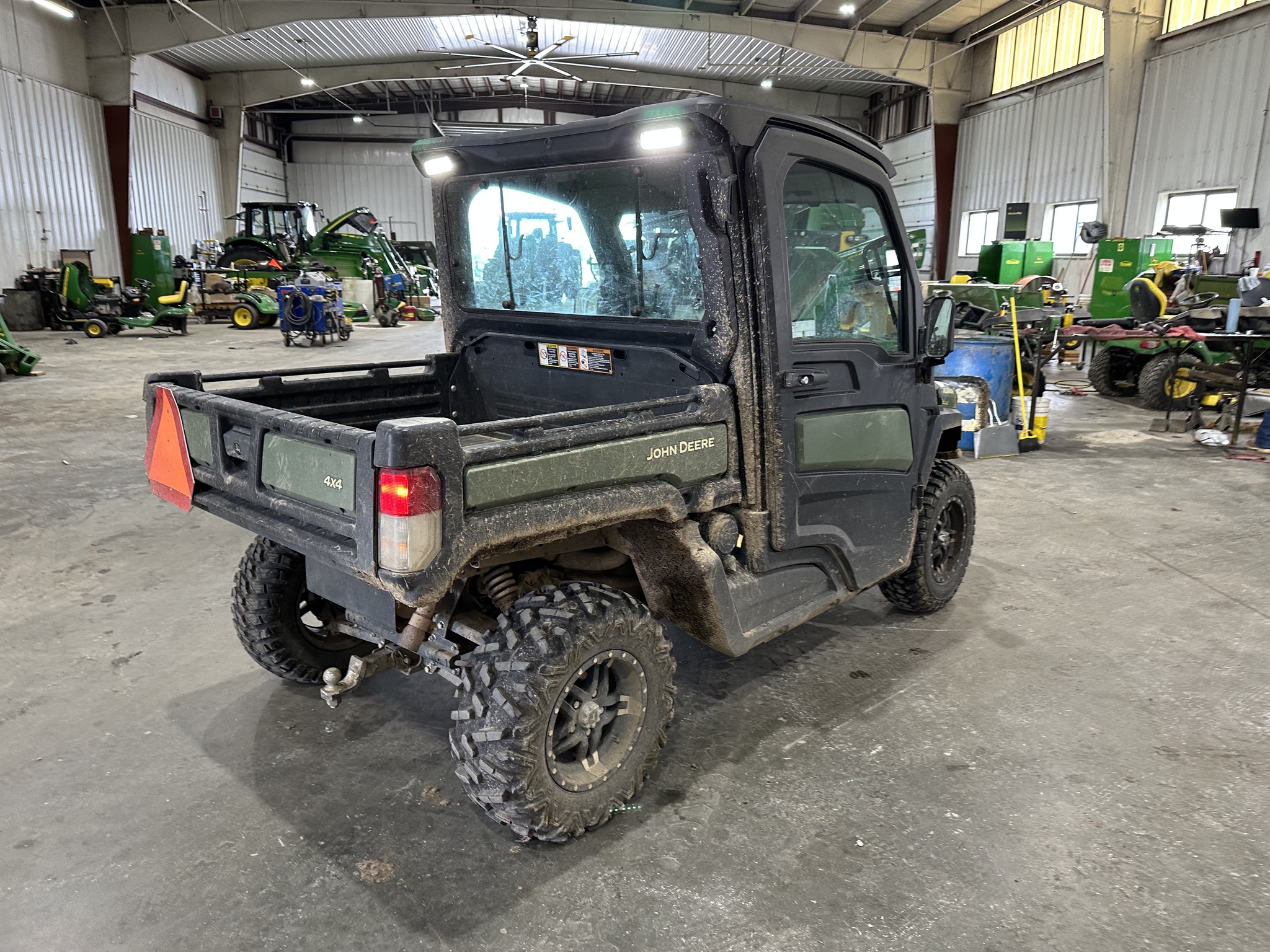  2022 John Deere XUV 835R at Heritage Tractor in Joplin, MO