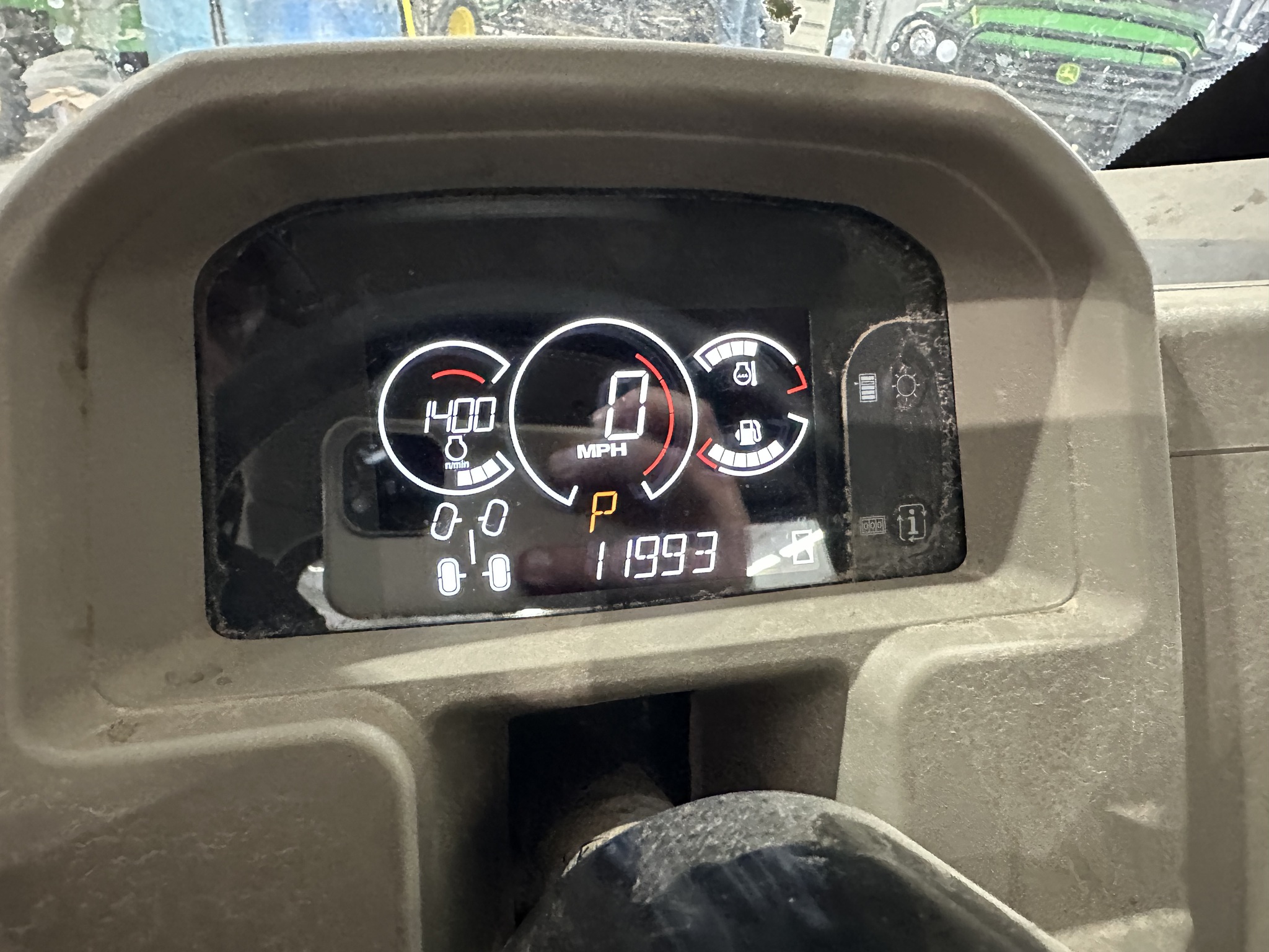  2022 John Deere XUV 835R at Heritage Tractor in Joplin, MO