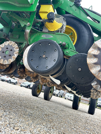 2004 John-Deere 1790