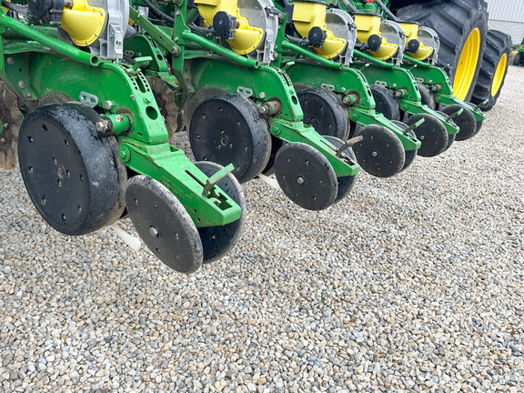 2004 John-Deere 1790
