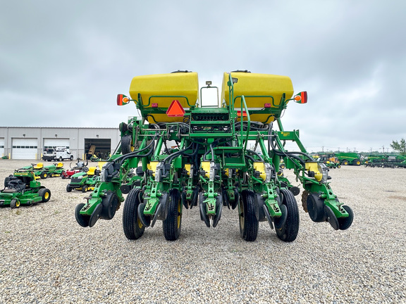 2004 John-Deere 1790