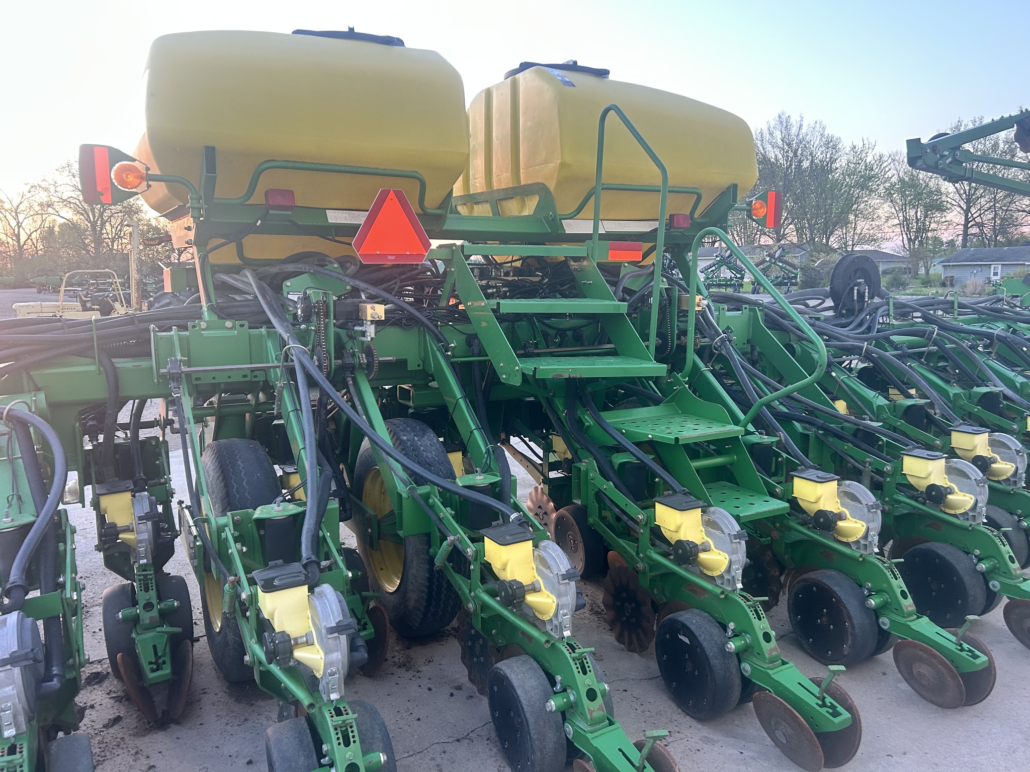 2003 John Deere 1790 Image 6