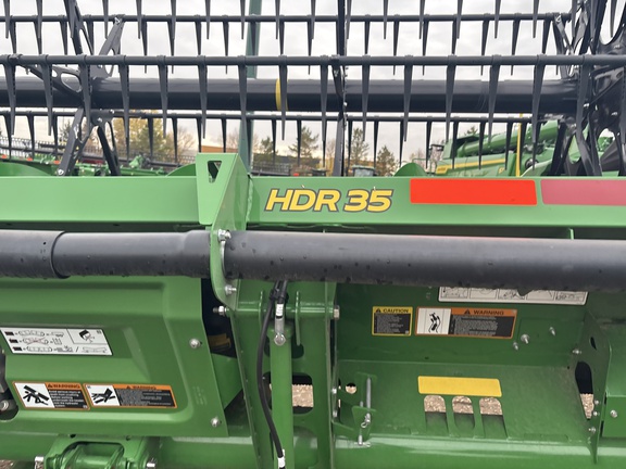 Used 2025 John Deere HDR 35 Combine Platforms at Horizon Ag & Turf in Edmonton West, AB - Photo23