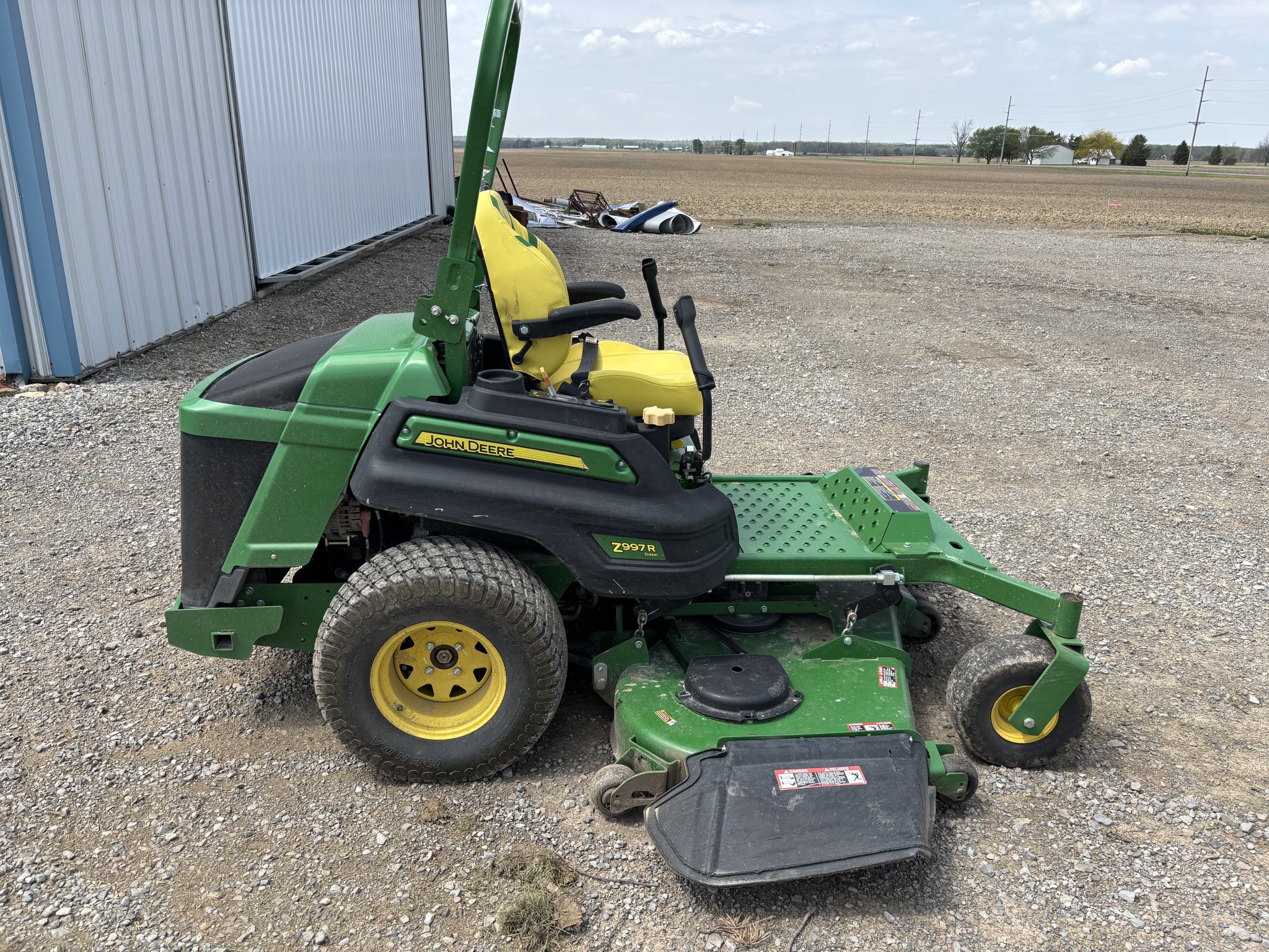 Used 2023 John Deere Z997R Zero Turn Mowers at Koenig Equipment in Anna, OH - PhotoXL3