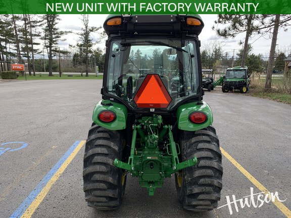 Photo of 2025 John Deere 3046R