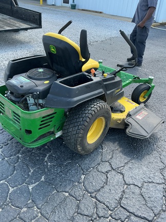 Photo of 2019 John Deere Z525E