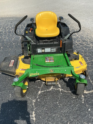 Photo of 2019 John Deere Z525E