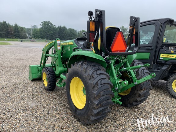 Photo of 2025 John Deere 3046R