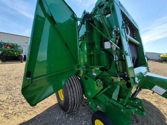 Used 2021 John Deere 560M Round Balers at Horizon Ag & Turf in St. Paul, AB - Photo8
