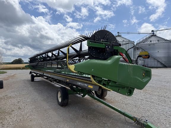 Photo of 2023 John Deere RD45F