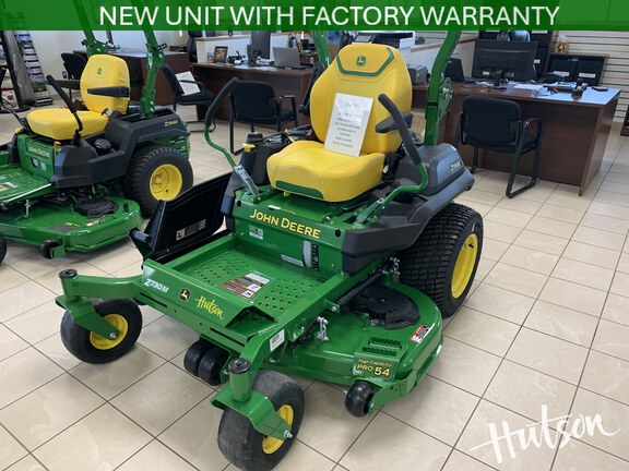 Photo of 2025 John Deere Z730M