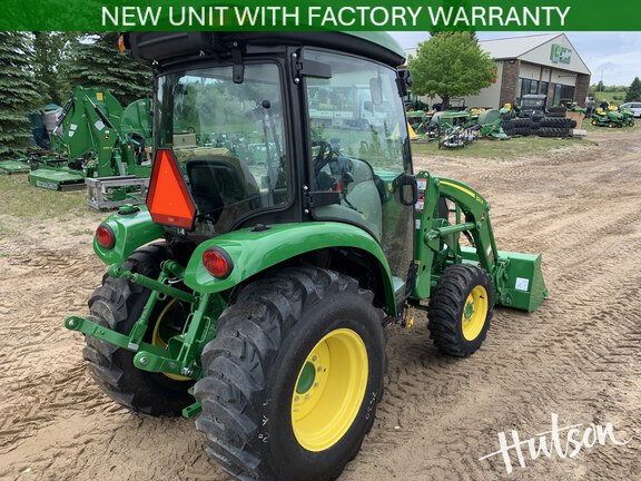Photo of 2026 John Deere 3039R
