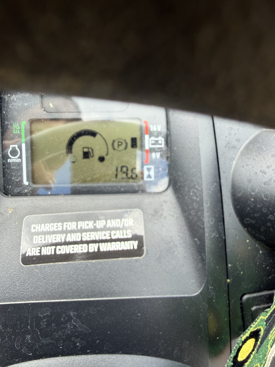 2026 John Deere X350 Image 6