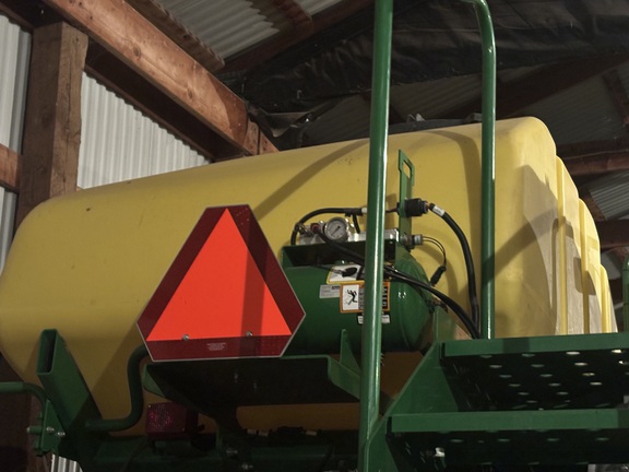 2017 John Deere 1775NT - Photo11