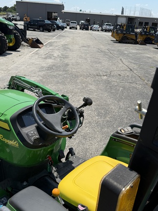 2023 John-Deere 3025E