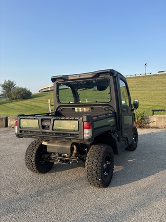 2023 John-Deere XUV835R Premium Cab