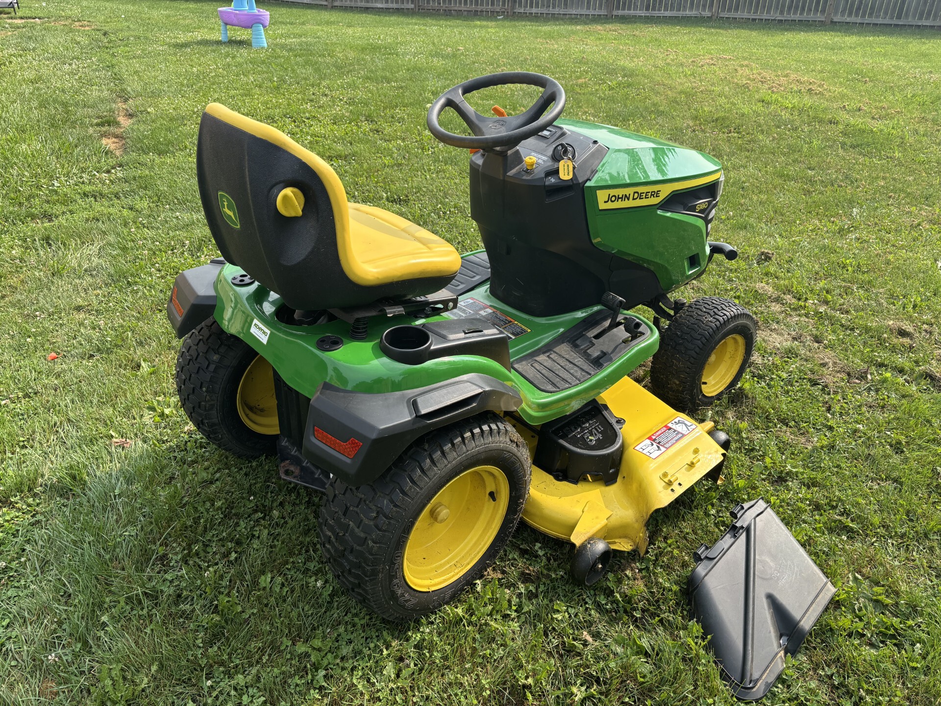 Used 2020 John Deere s180 Lawn & Garden Tractors at Koenig Equipment in Germantown, OH - PhotoXL14