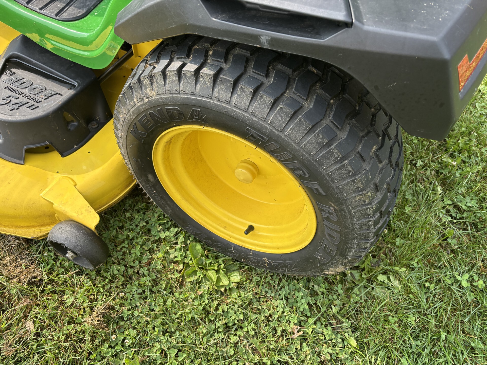 Used 2020 John Deere s180 Lawn & Garden Tractors at Koenig Equipment in Germantown, OH - PhotoXL10