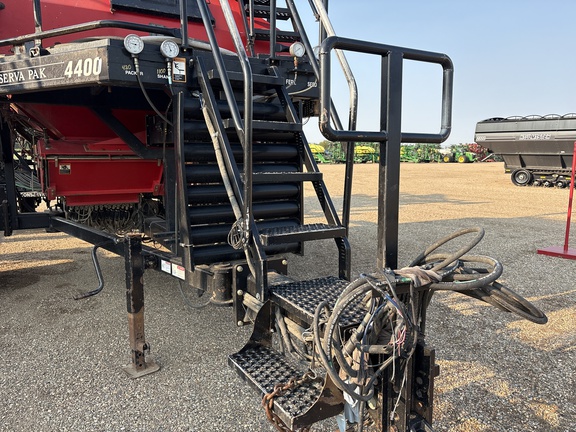 Used 2005 ConservaPak 5112 Air Drills and Seeders at Horizon Ag & Turf in Lloydminster, AB - Photo5