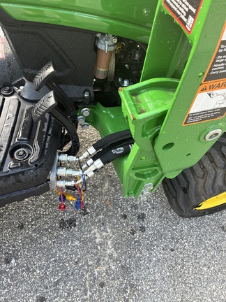 2024 John Deere 1023E-5