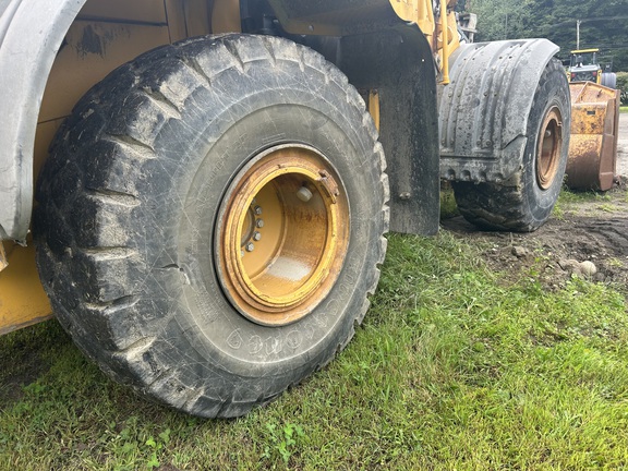 2007 John Deere 744K