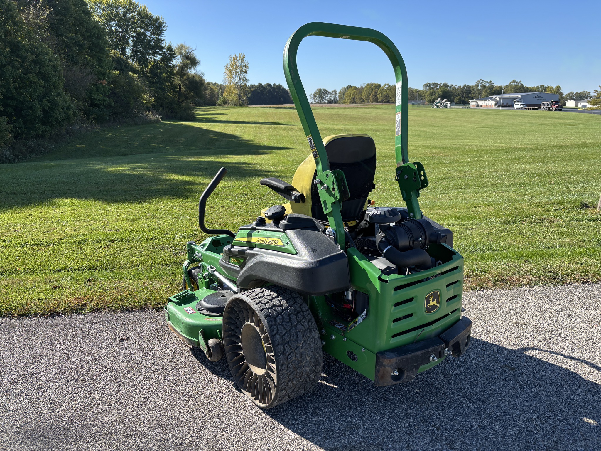 Used 2022 John Deere Z930M Zero Turn Mowers at Koenig Equipment in Richmond, IN - PhotoXL5