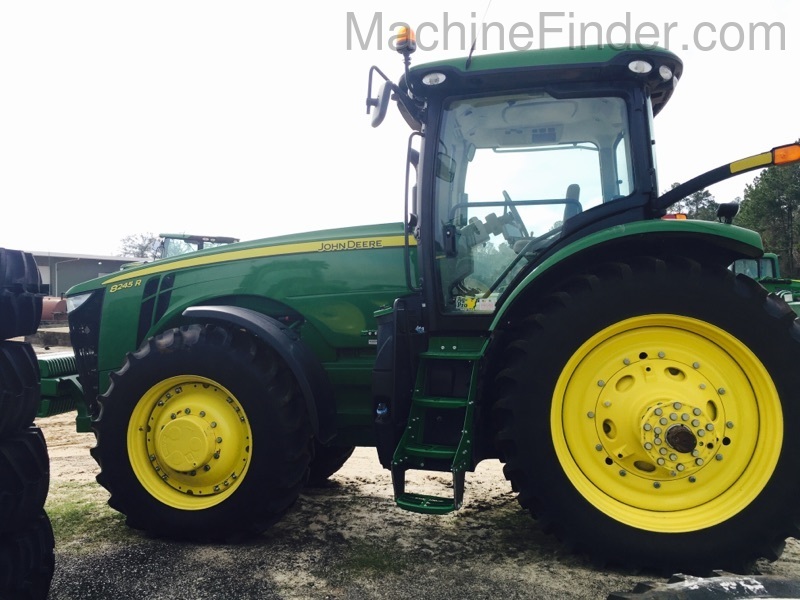 2017 John Deere 8245R Image 1