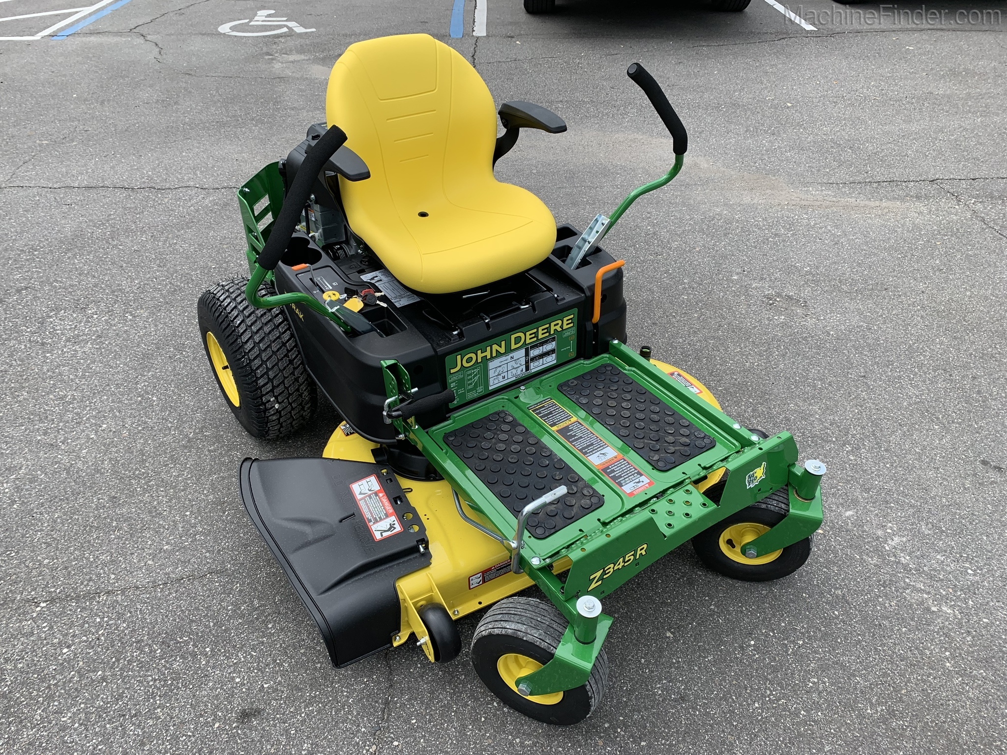 2020 John Deere Z345R Image 2
