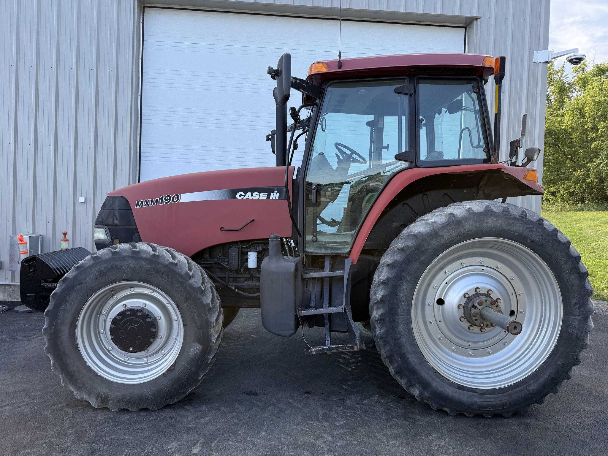 2004 Case IH MXM190 Image 1