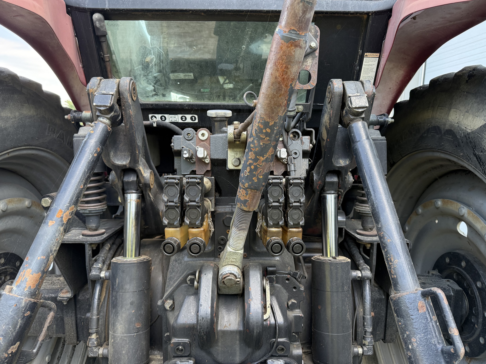 2004 Case IH MXM190 Image 11