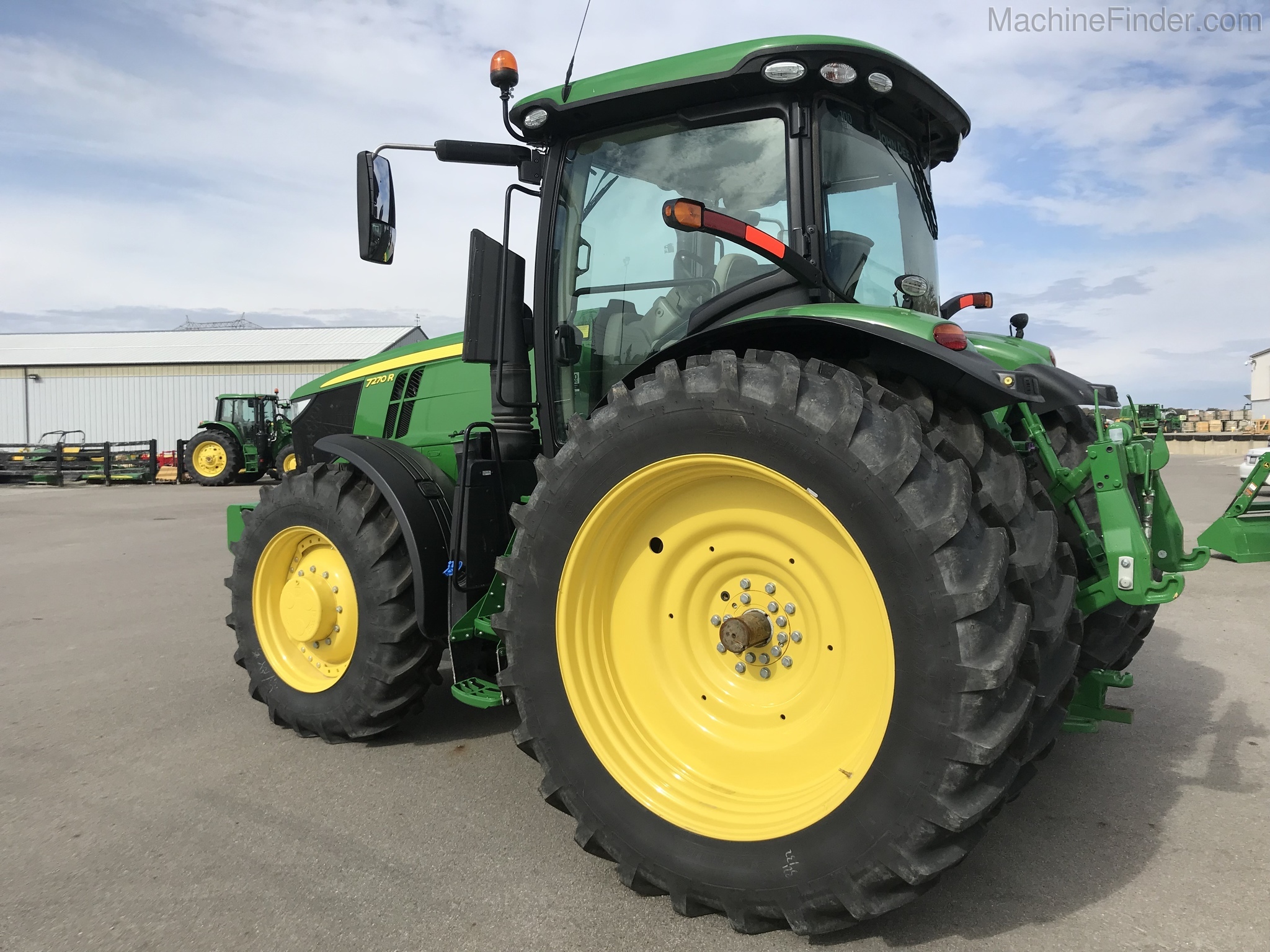 2018 John Deere 7270R Image 4