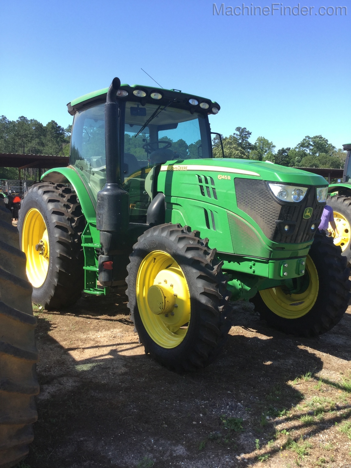 2018 John Deere 6145R Image 3