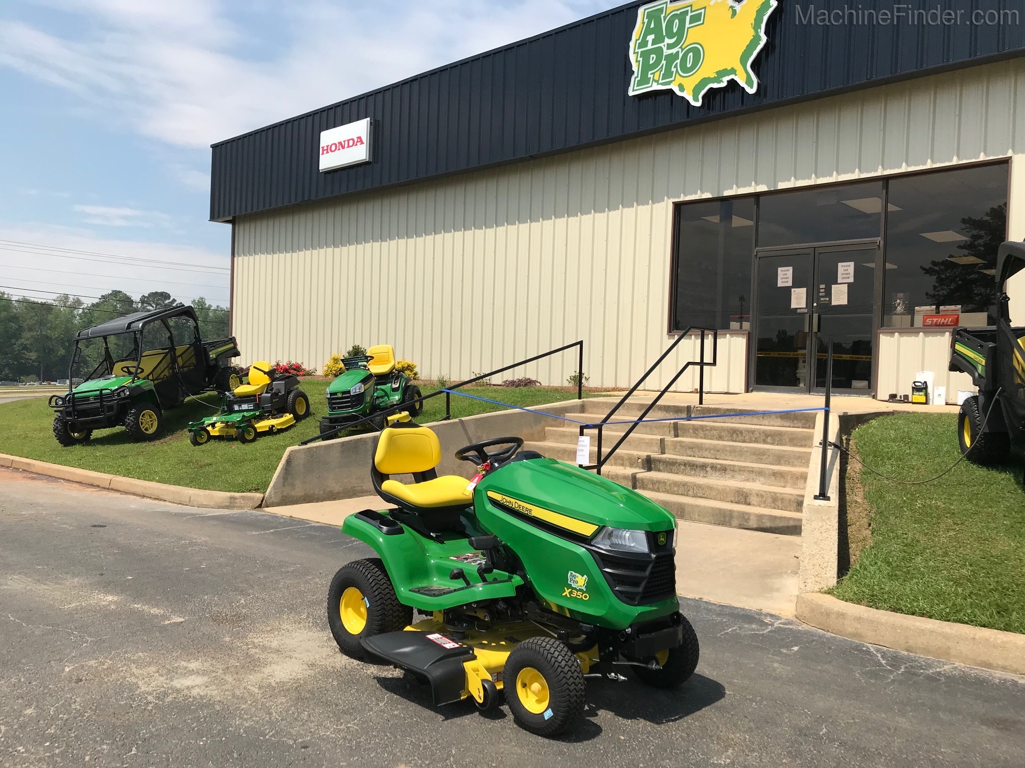2020 John Deere X350 Image 1