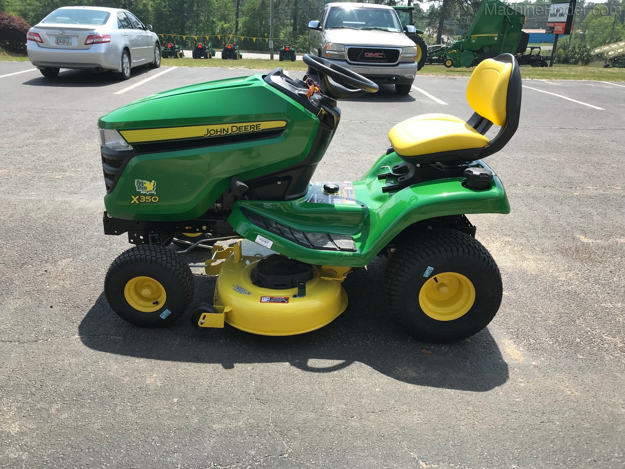 2020 John Deere X350 Image 5