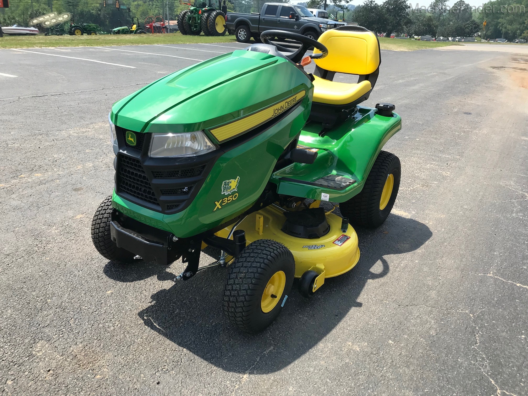 2020 John Deere X350 Image 6