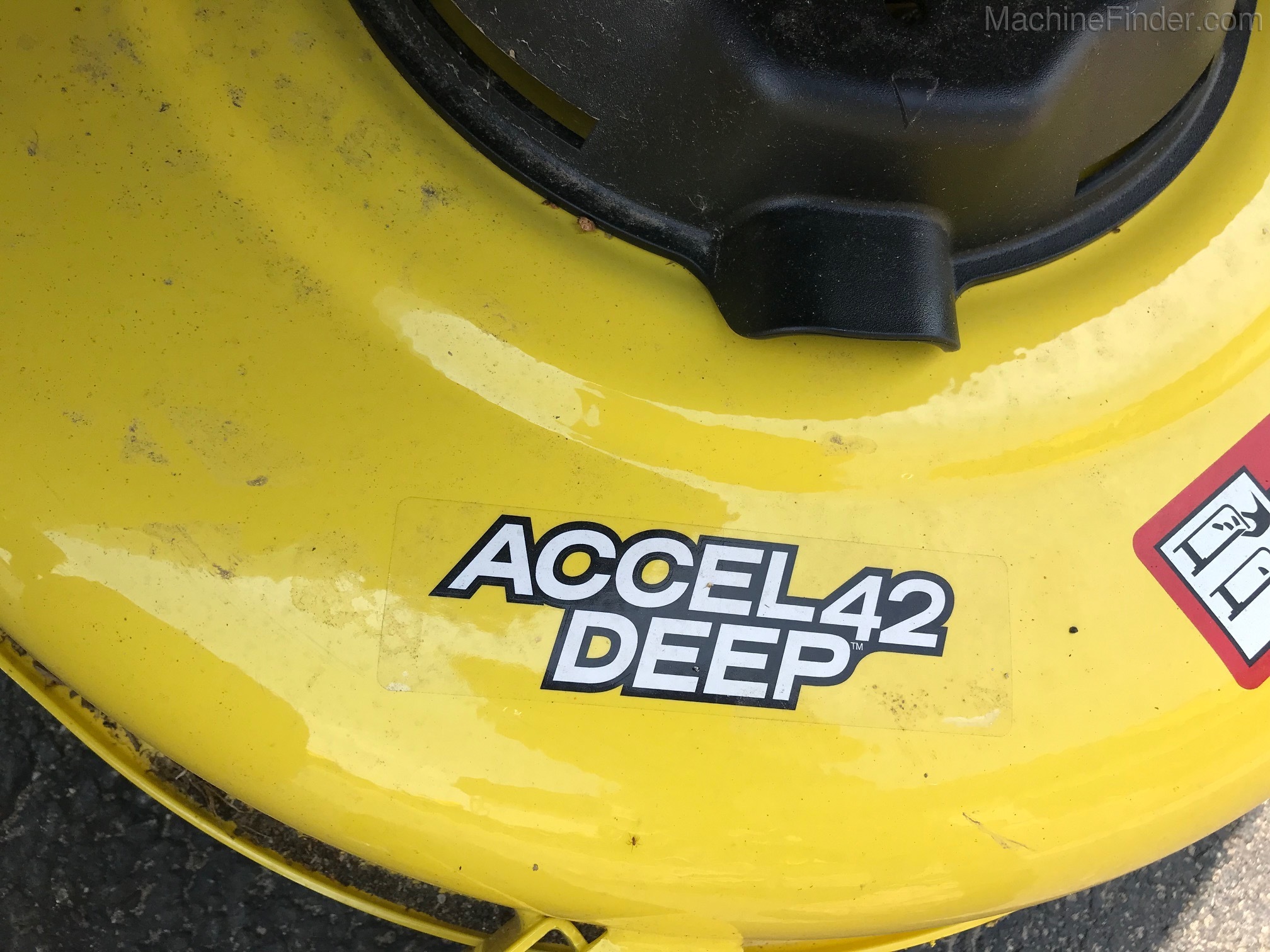 2020 John Deere X350 Image 8