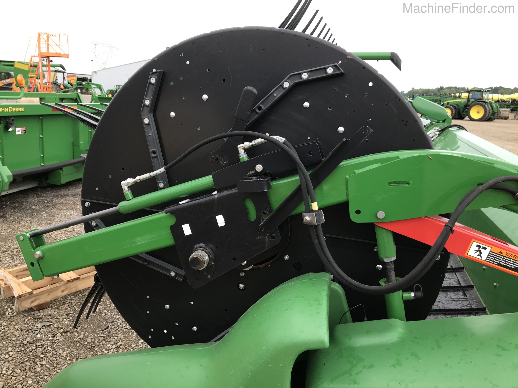 2018 John Deere 645FD Image 8