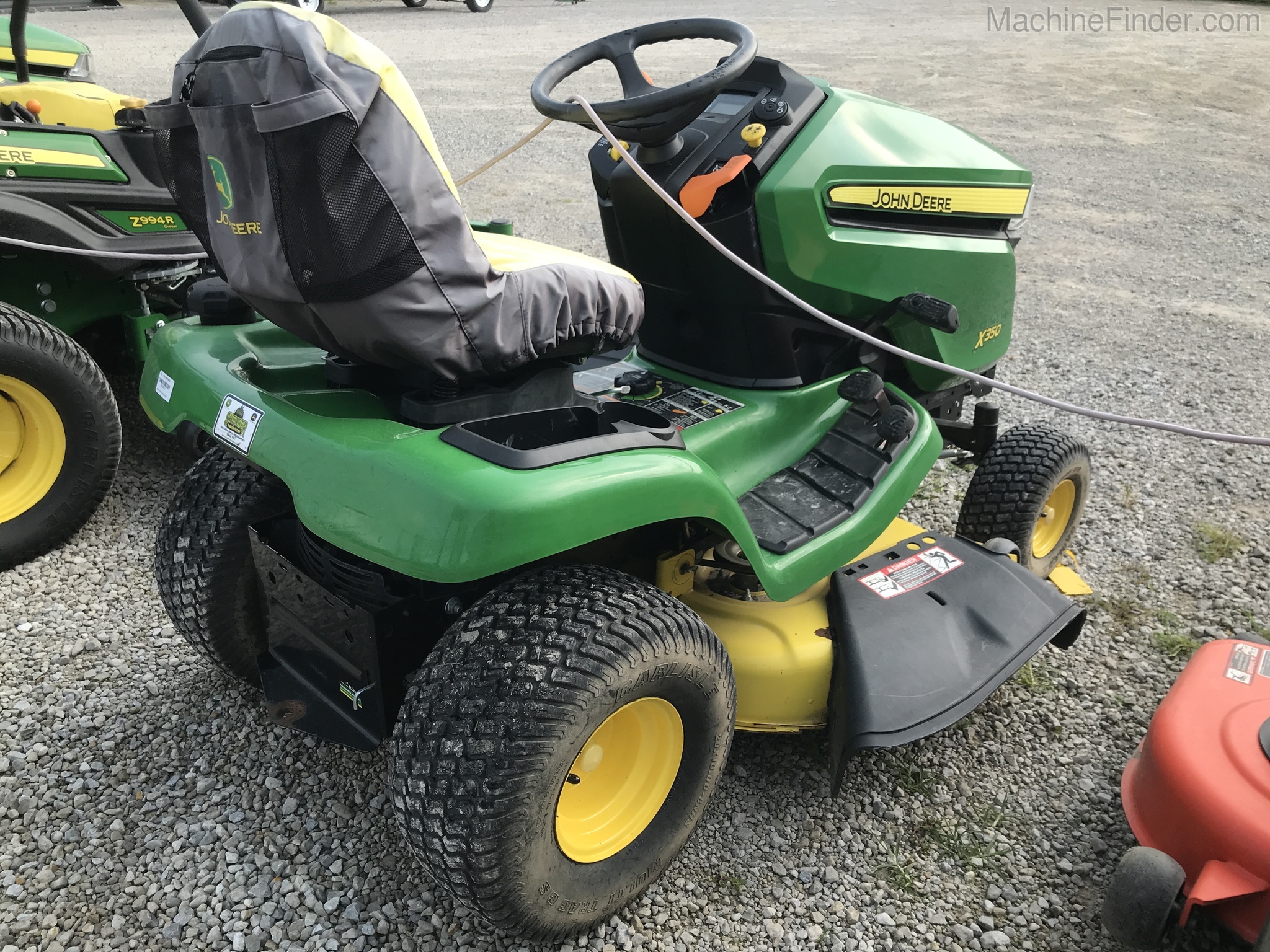 2016 John Deere X350 Image 6