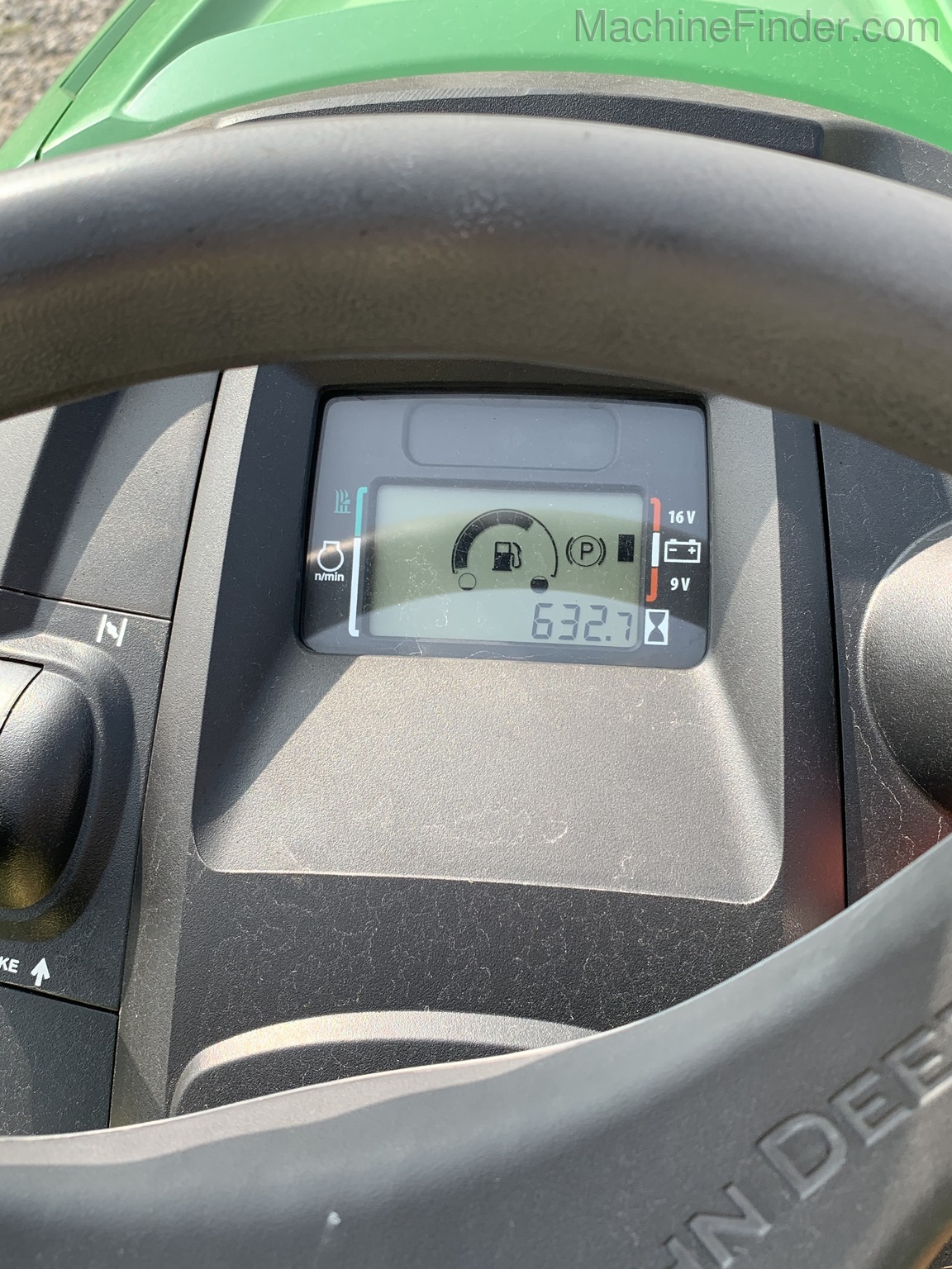 2016 John Deere X350 Image 4