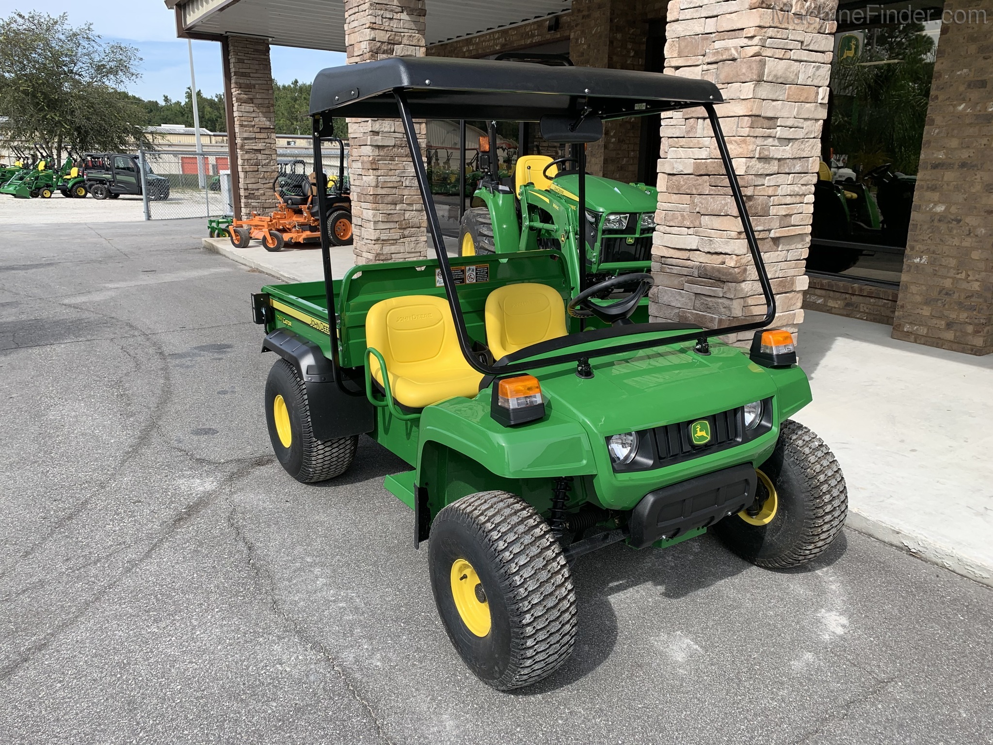 2021 John Deere TS Image 2