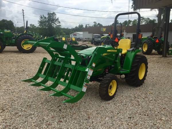 2023 John Deere 3025E Image 2